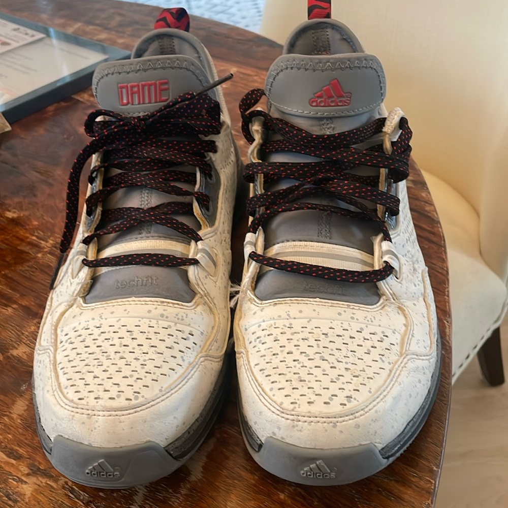 adidas D Lillard 1 Shoes 'White Grey Scarlet' S85475 - Size 11.
